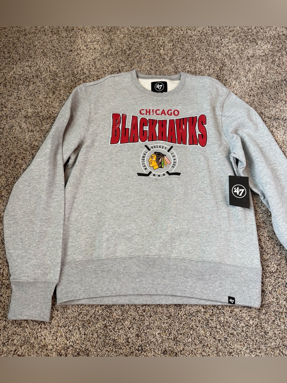 NWT ‘47 Brand Men’s Chicago Blackhawks NHL Gray Sweatshirt — Size Large